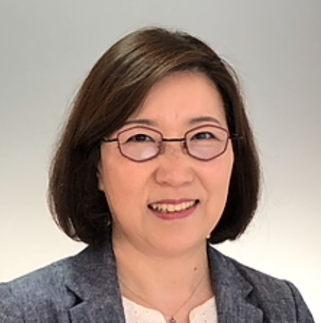 李 春卿 先生